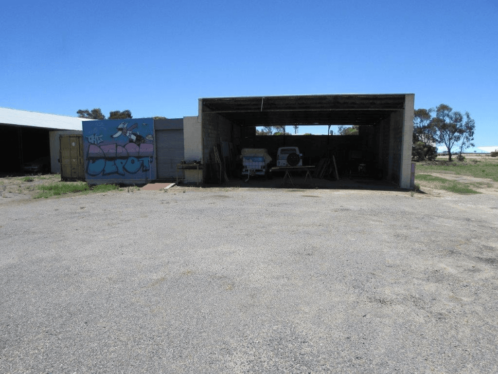 13A RAINBOW ROAD, WARRACKNABEAL, VIC 3393