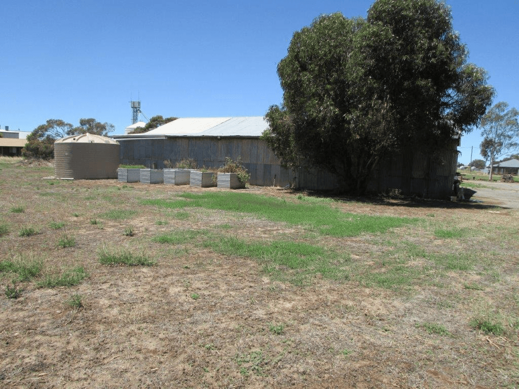 13A RAINBOW ROAD, WARRACKNABEAL, VIC 3393