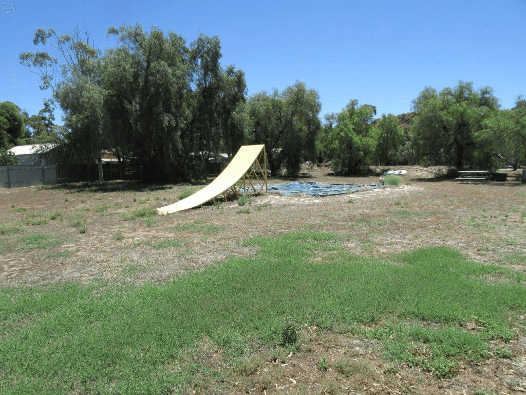 13A RAINBOW ROAD, WARRACKNABEAL, VIC 3393