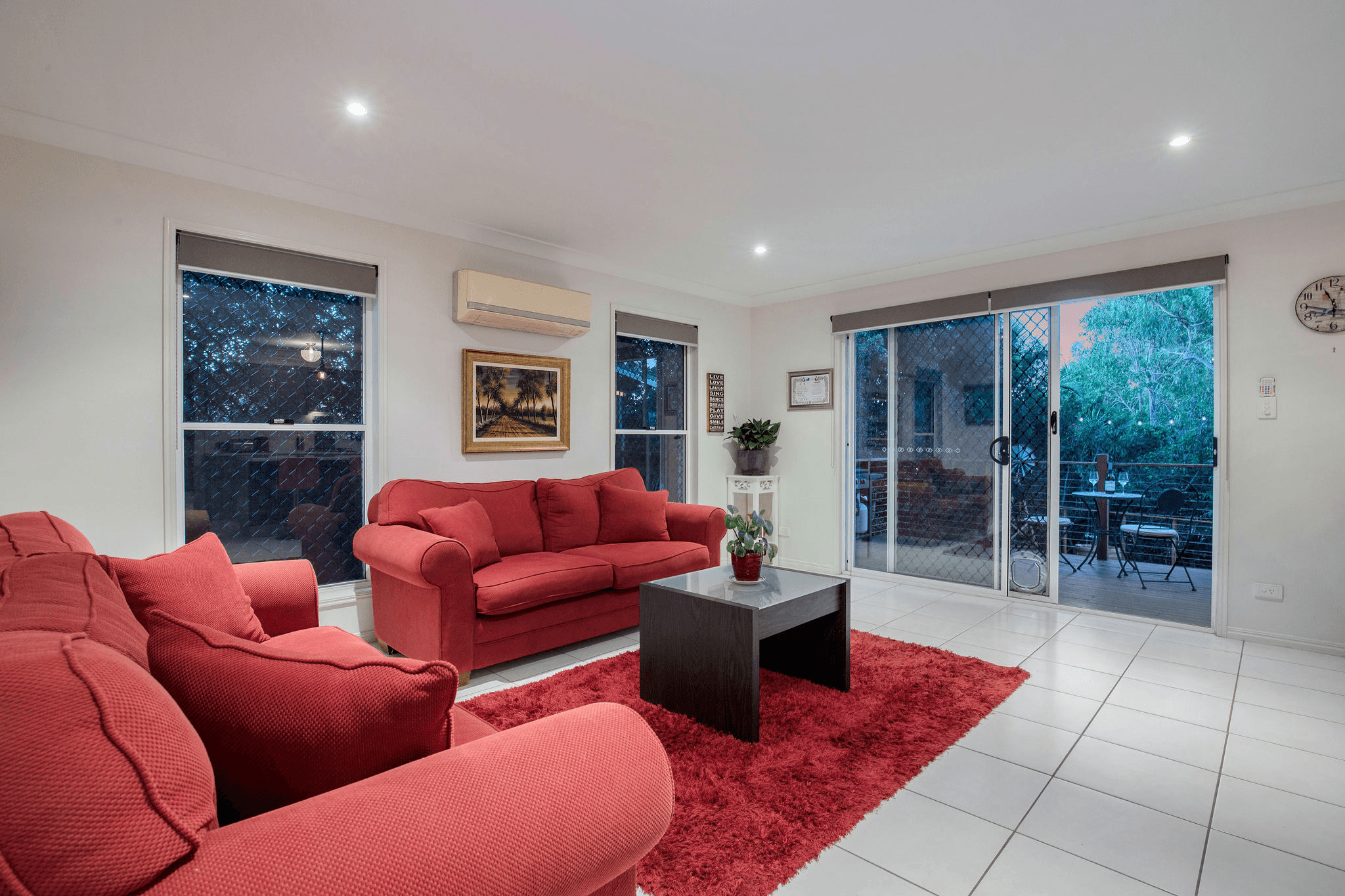 12 Girraween Place, WATERFORD, QLD 4133