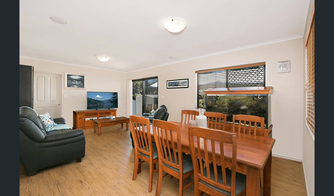 2/132 Plantain Road, LOGANHOLME, QLD 4129