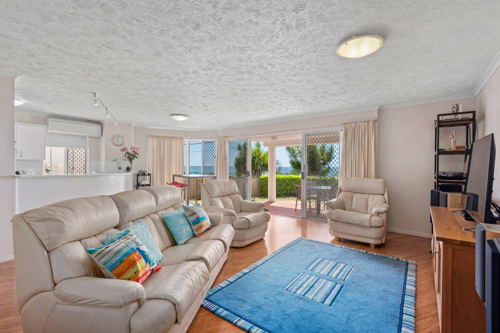 1/185 Landsborough Avenue, Scarborough, QLD 4020