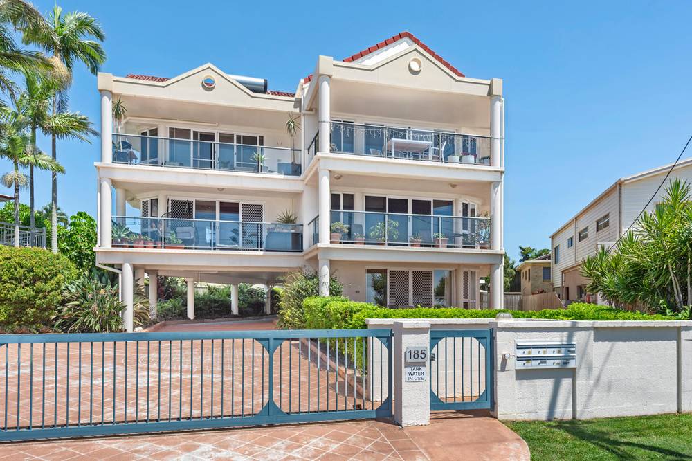 1/185 Landsborough Avenue, Scarborough, QLD 4020