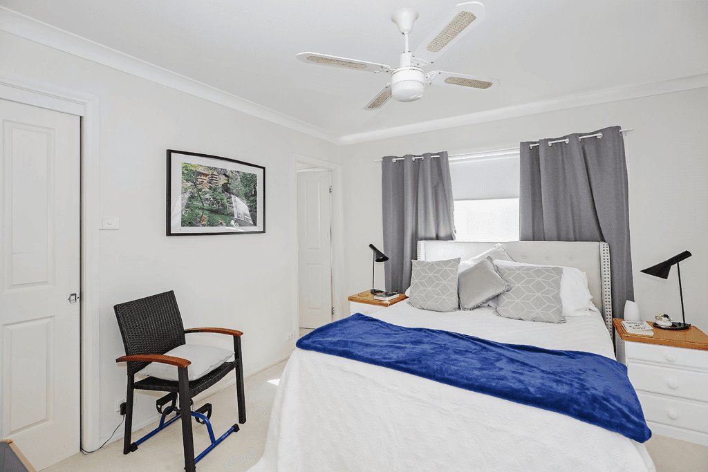 4/21 Excelsior Parade, CAREY BAY, NSW 2283