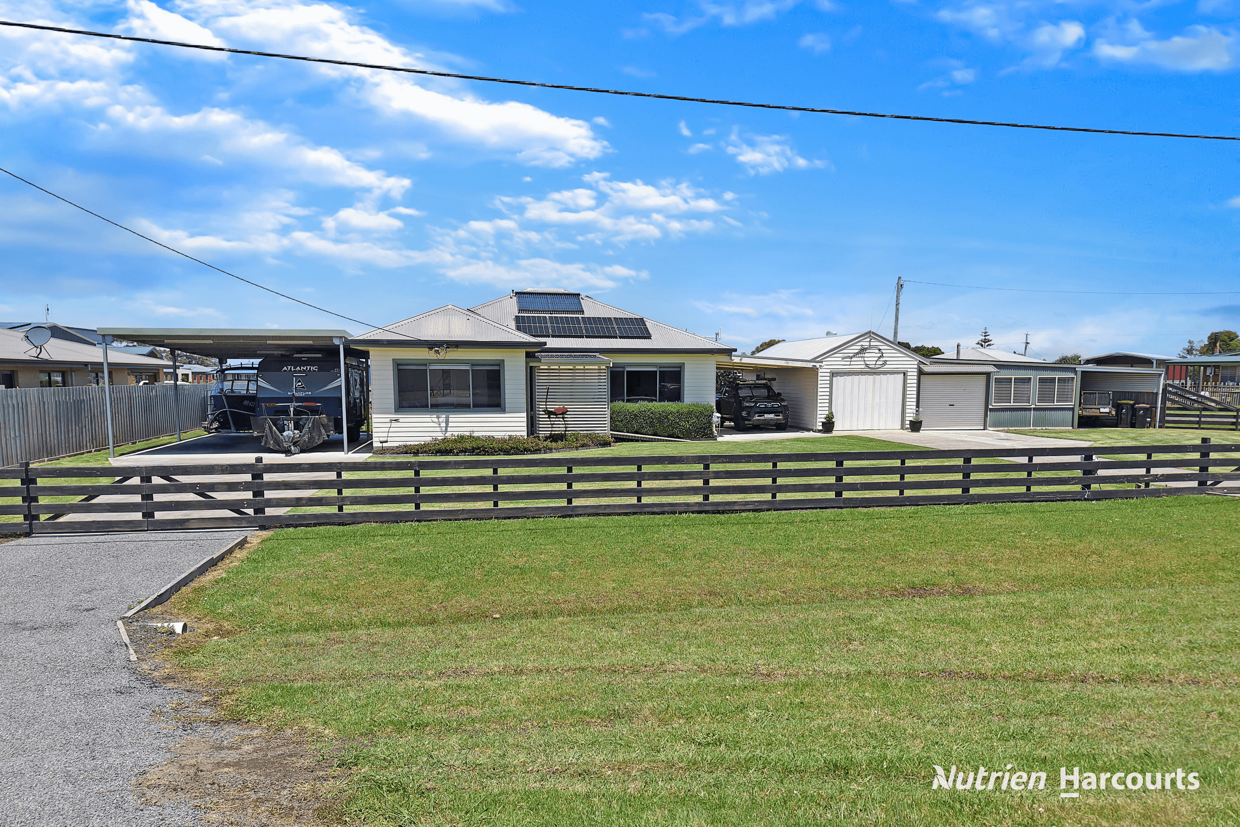 11 South Street, PORT ALBERT, VIC 3971