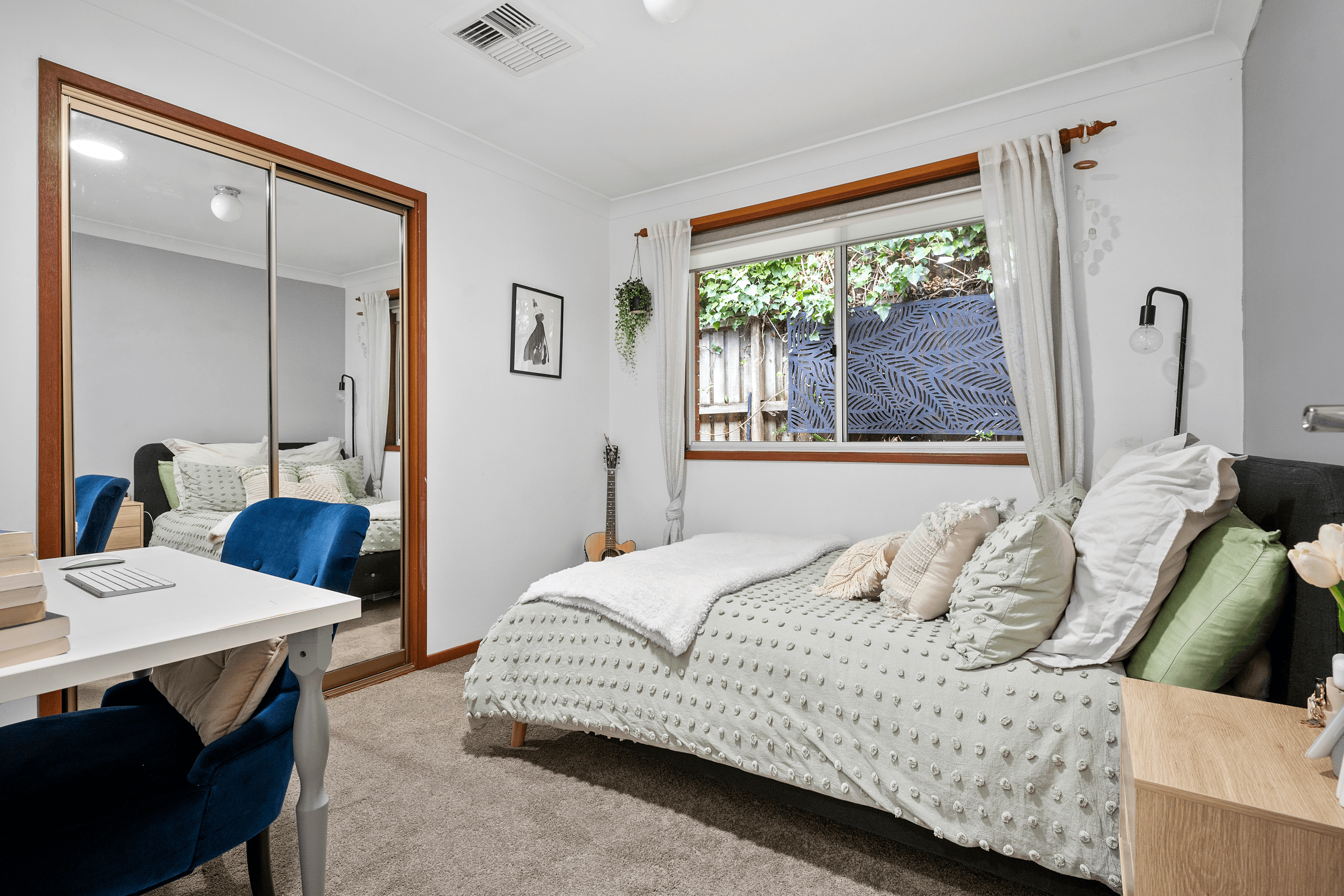 1 Barwood Close, WESTLEIGH, NSW 2120