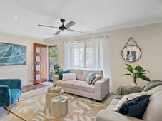 1 Gurnai Street, Belmont, QLD 4153