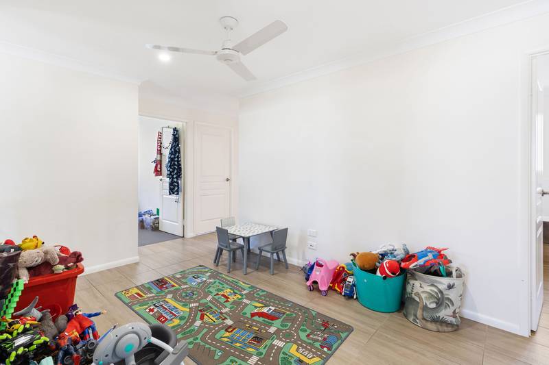 52 Augustus Boulevard, URRAWEEN, QLD 4655