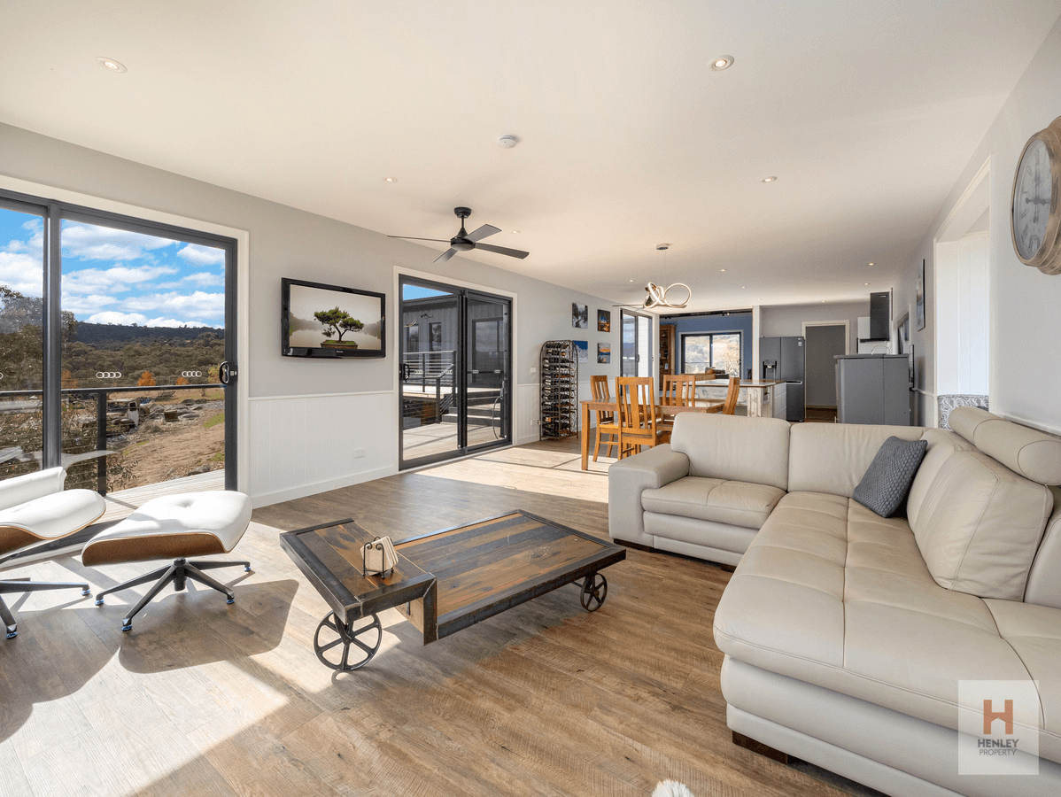 101 Spring Hill Road, East Jindabyne, NSW 2627