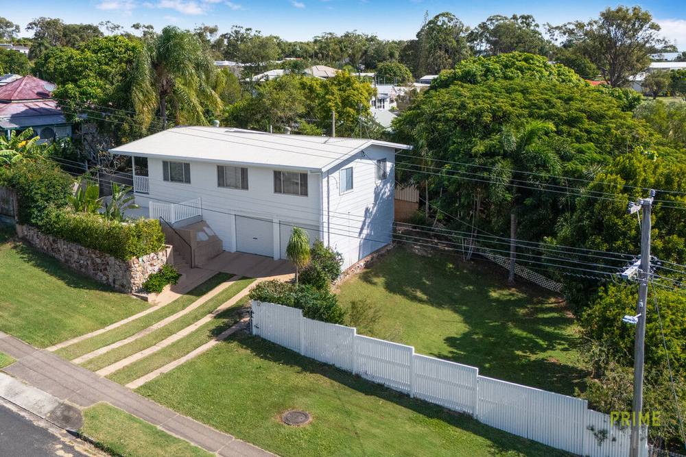 27 Bideford Street, Torquay, QLD 4655