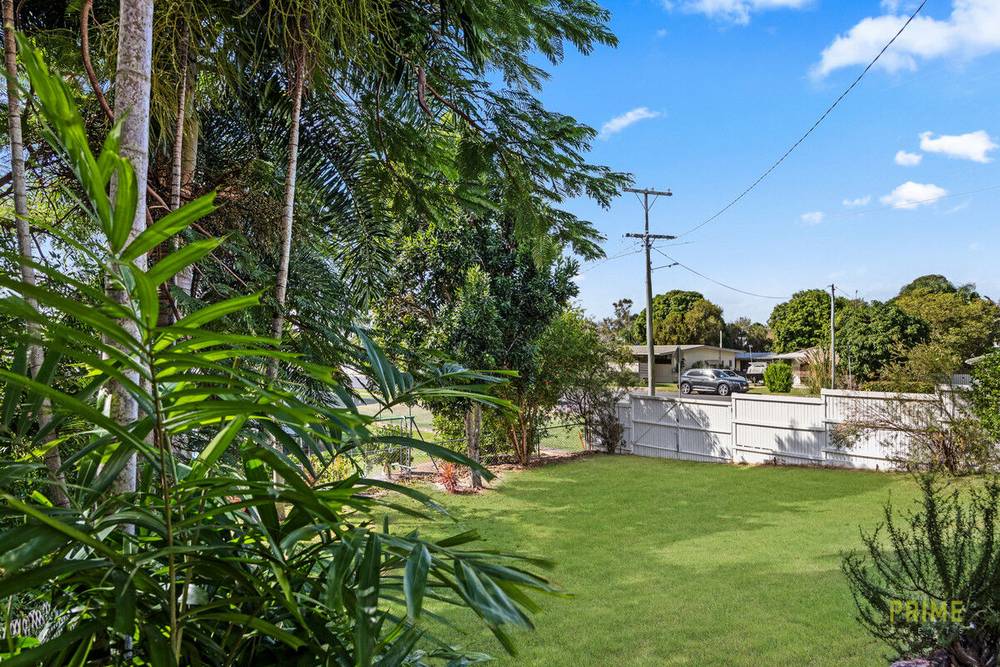 27 Bideford Street, Torquay, QLD 4655