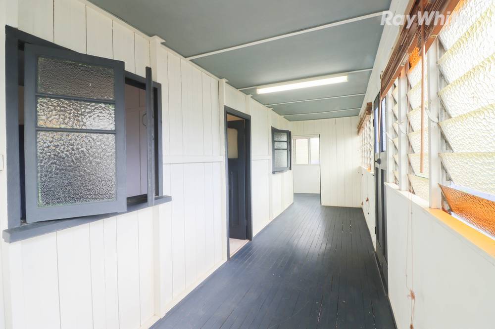 21 Bowen Street, WOODEND, QLD 4305