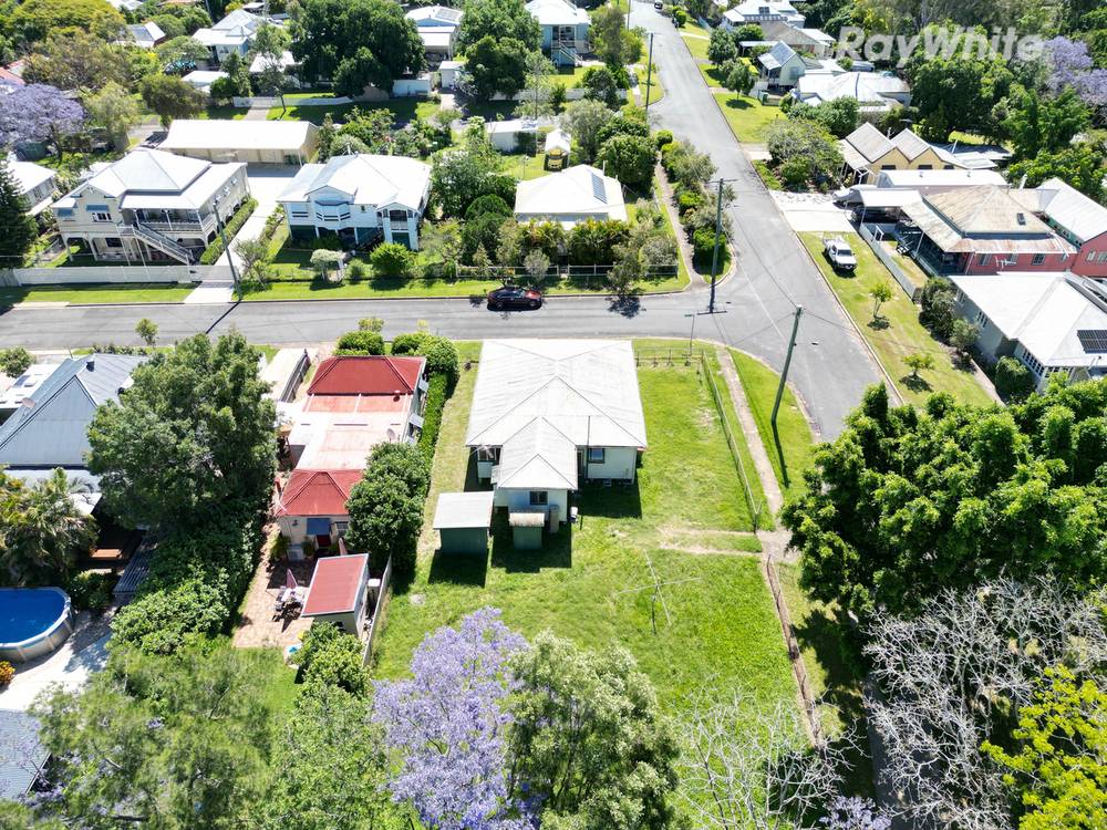 21 Bowen Street, WOODEND, QLD 4305