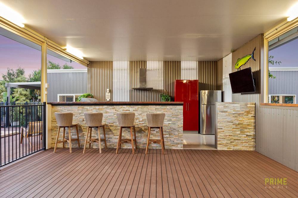 54 Long Street, Point Vernon, QLD 4655