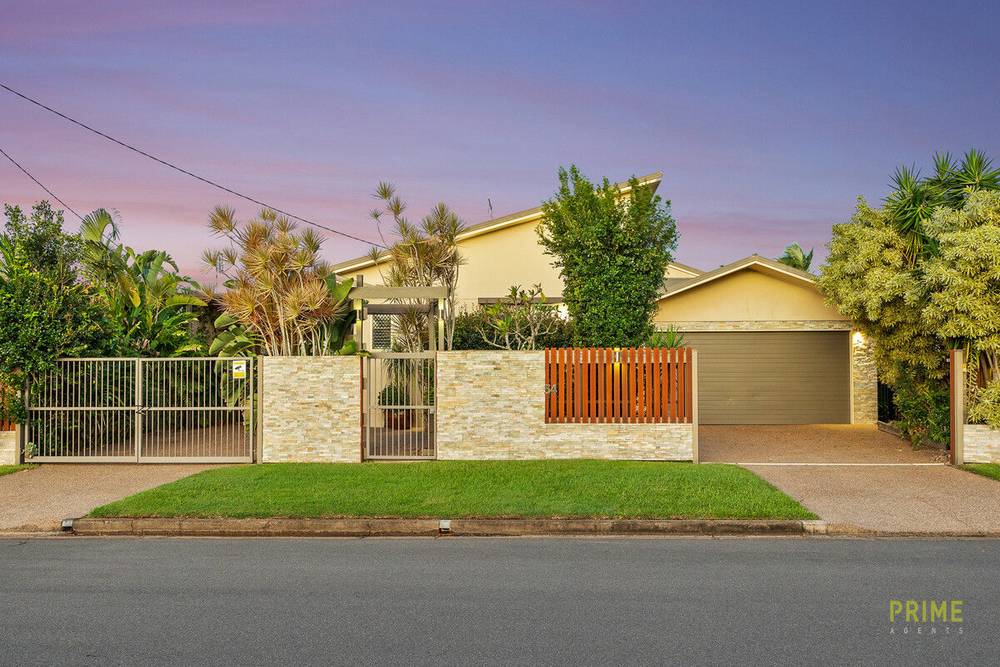 54 Long Street, Point Vernon, QLD 4655