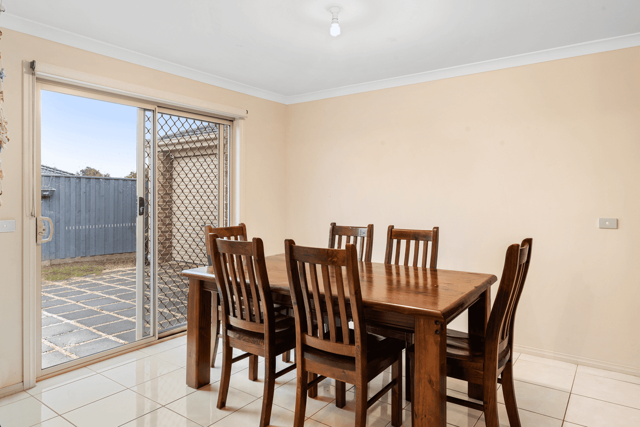 14 Thruxton Street, COWES, VIC 3922