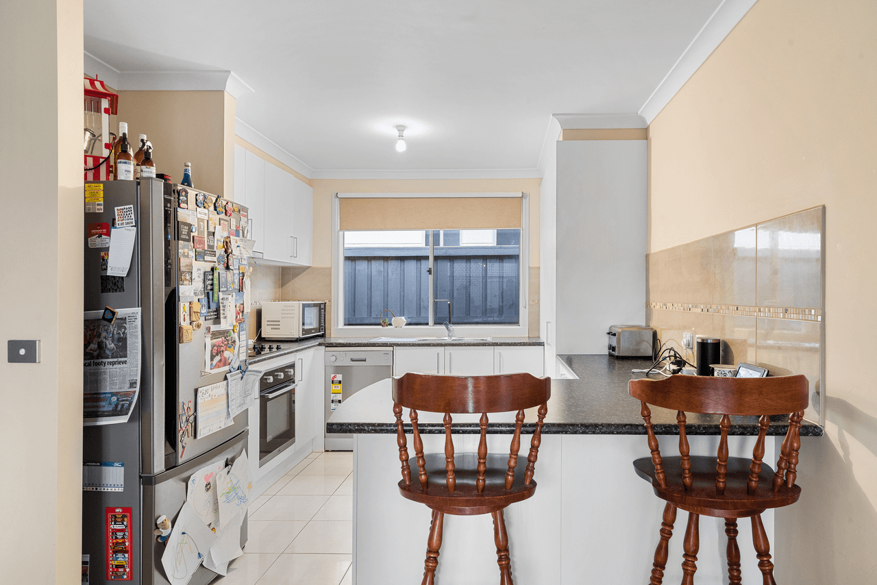 14 Thruxton Street, COWES, VIC 3922