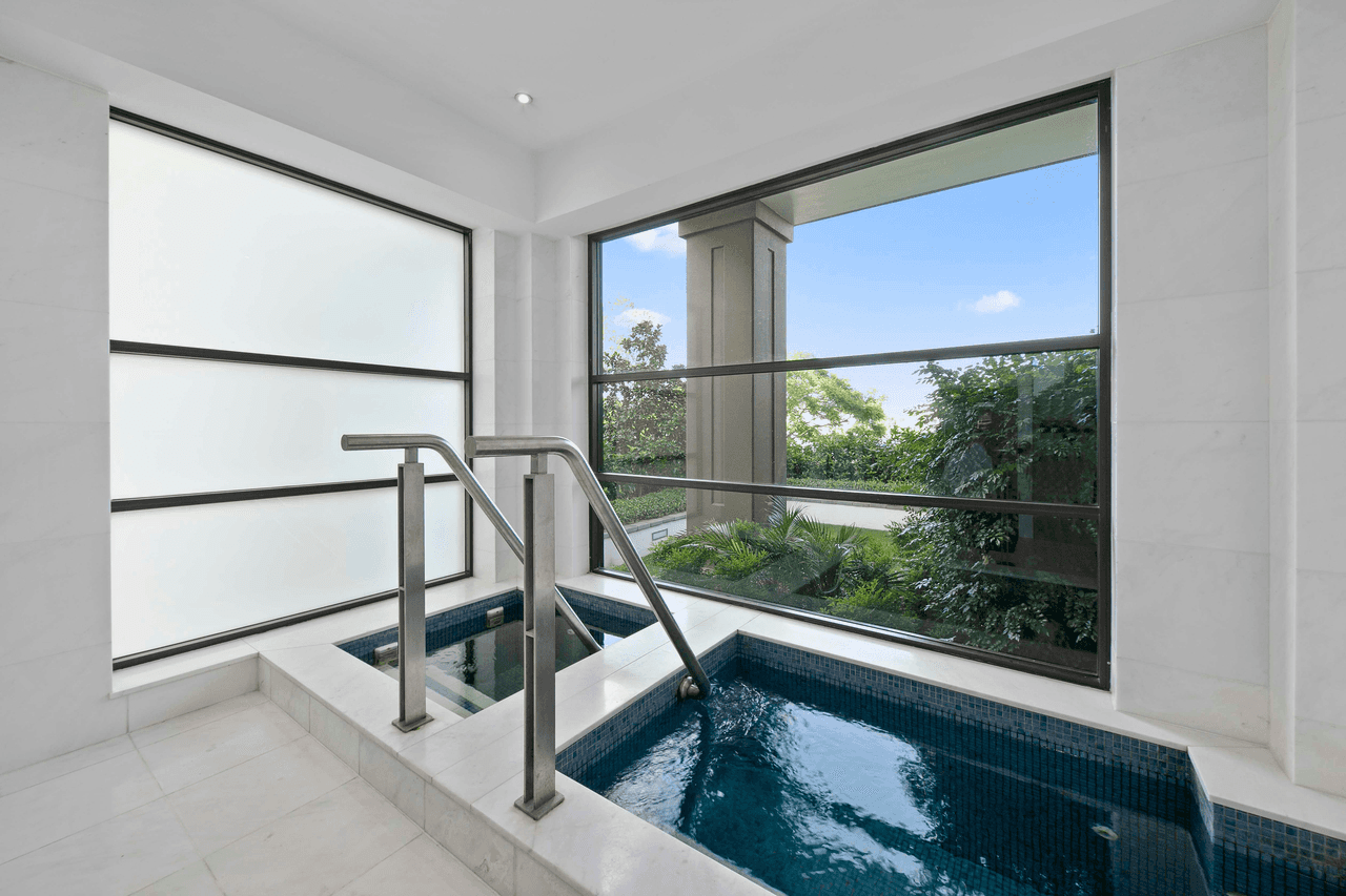 1011/39 Castlebar Street, KANGAROO POINT, QLD 4169