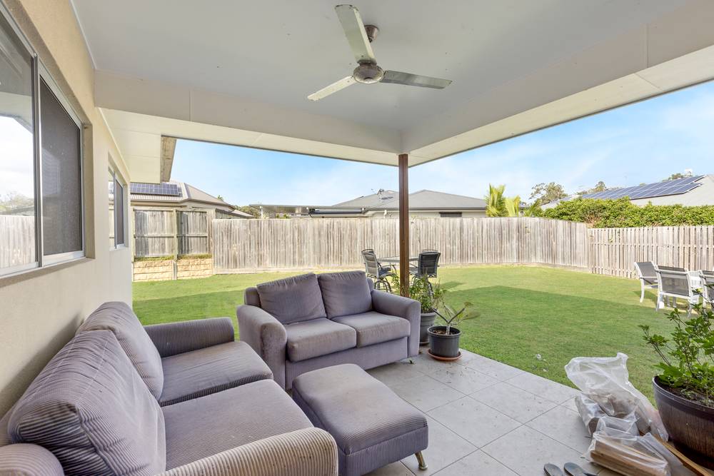 15 Lysaght Drive, PIMPAMA, QLD 4209