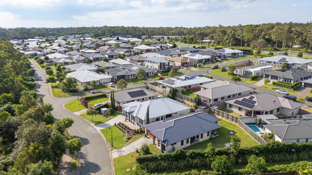 15 Lysaght Drive, PIMPAMA, QLD 4209