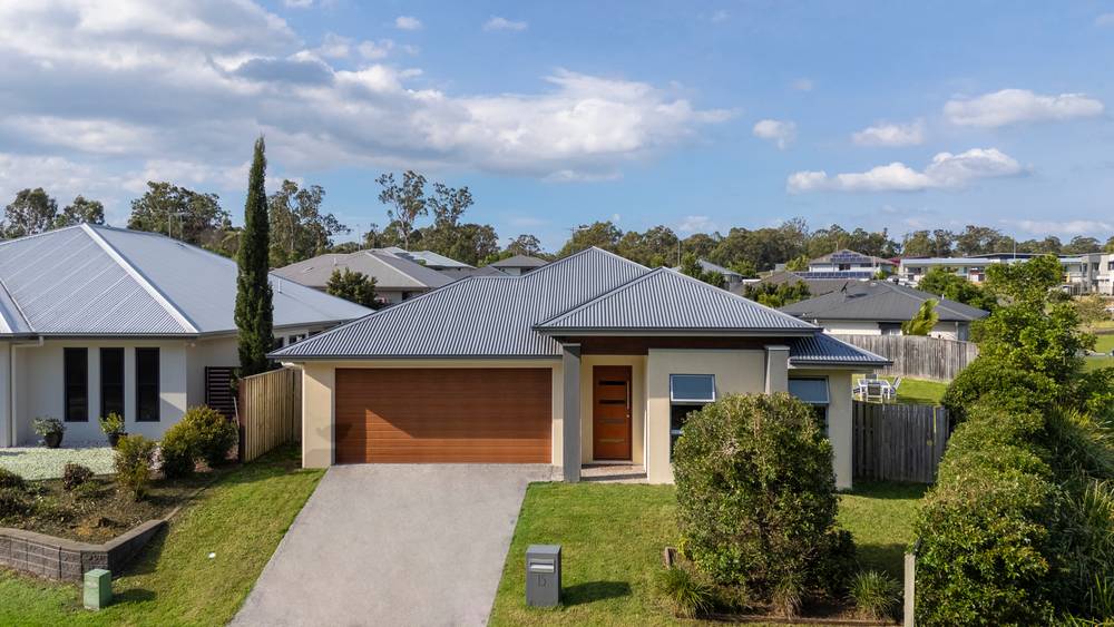 15 Lysaght Drive, PIMPAMA, QLD 4209