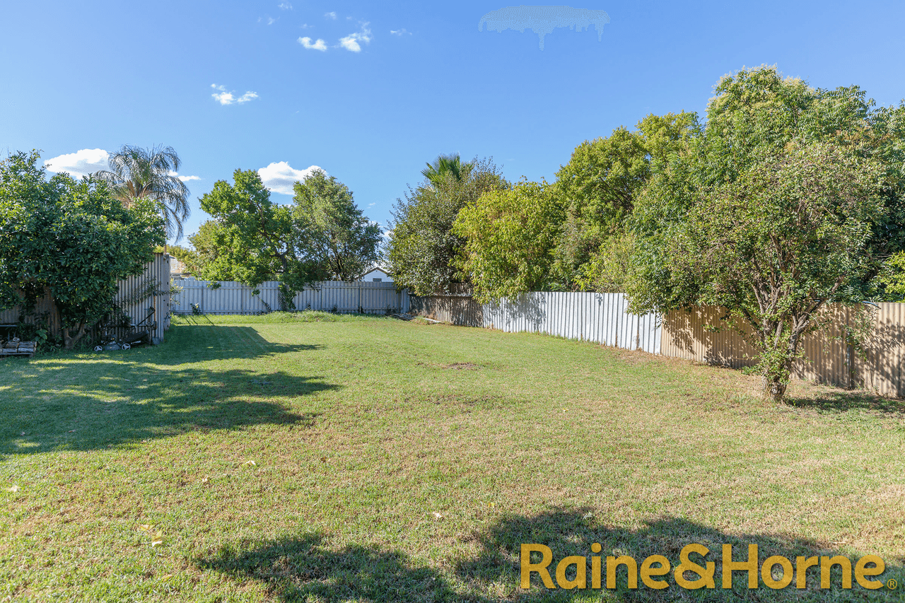 76 Macleay Street, DUBBO, NSW 2830