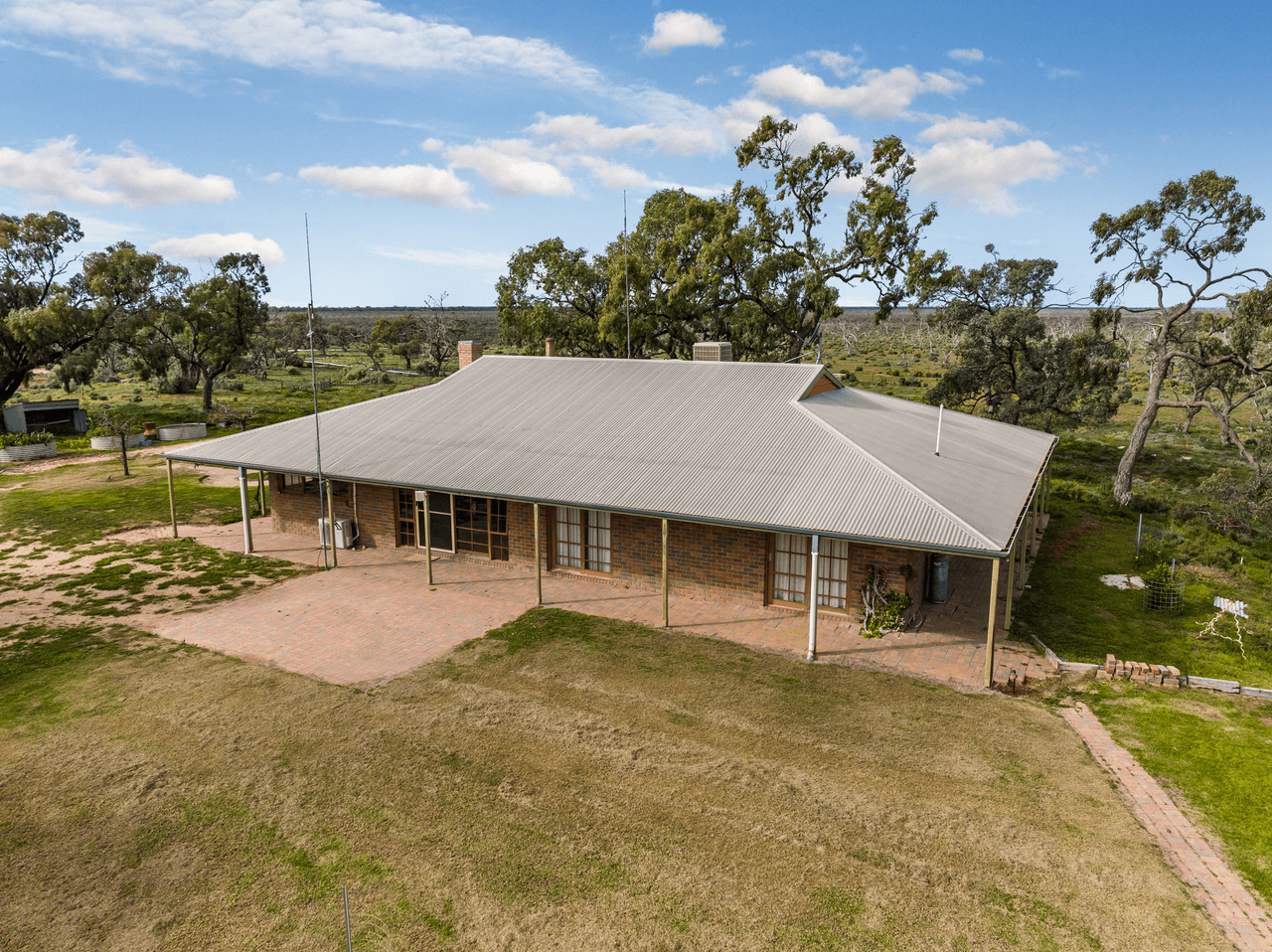 1536  Glen Emu Road, BALRANALD, NSW 2715