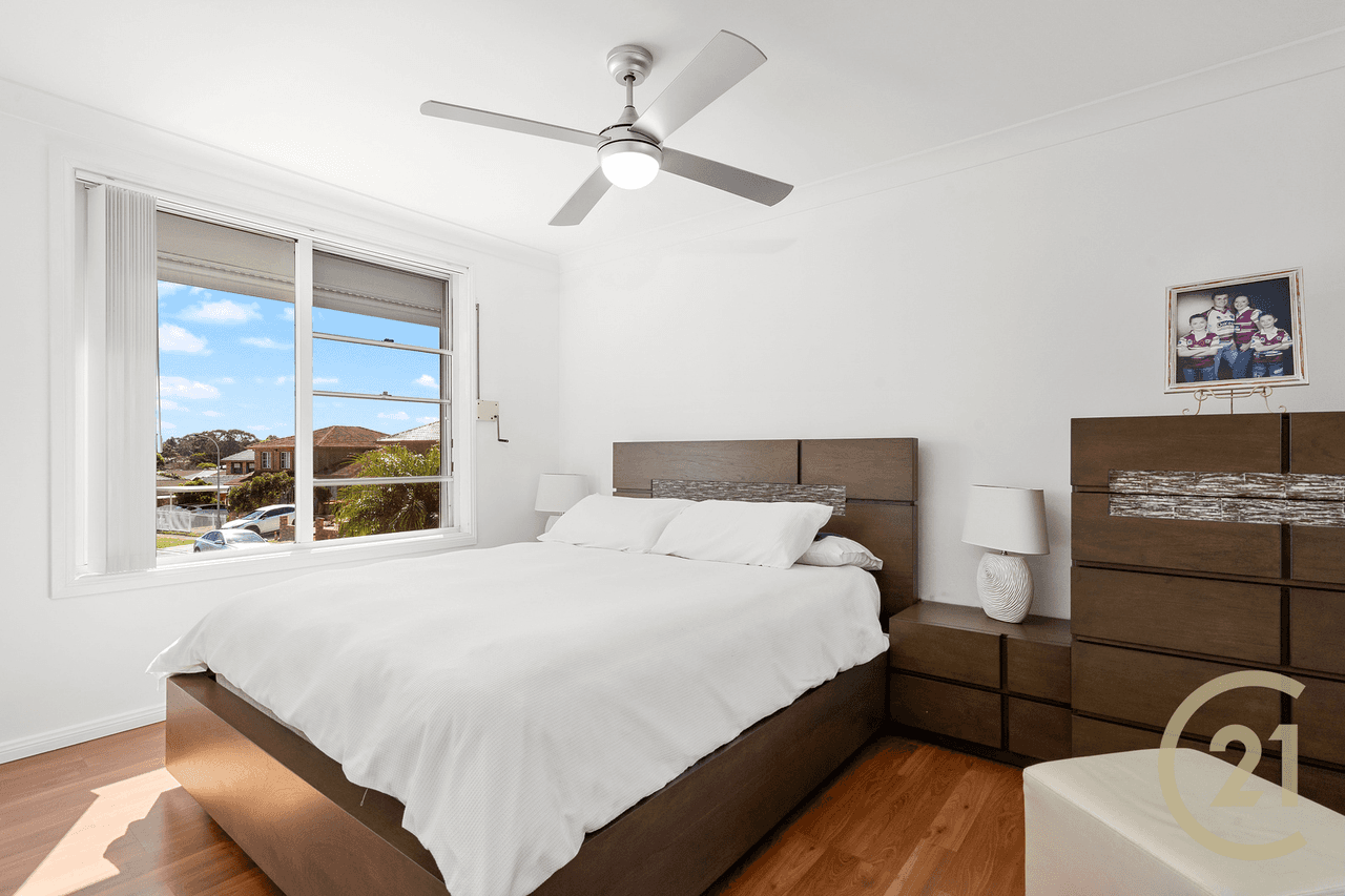 7 Elwood Place, St Johns Park, NSW 2176