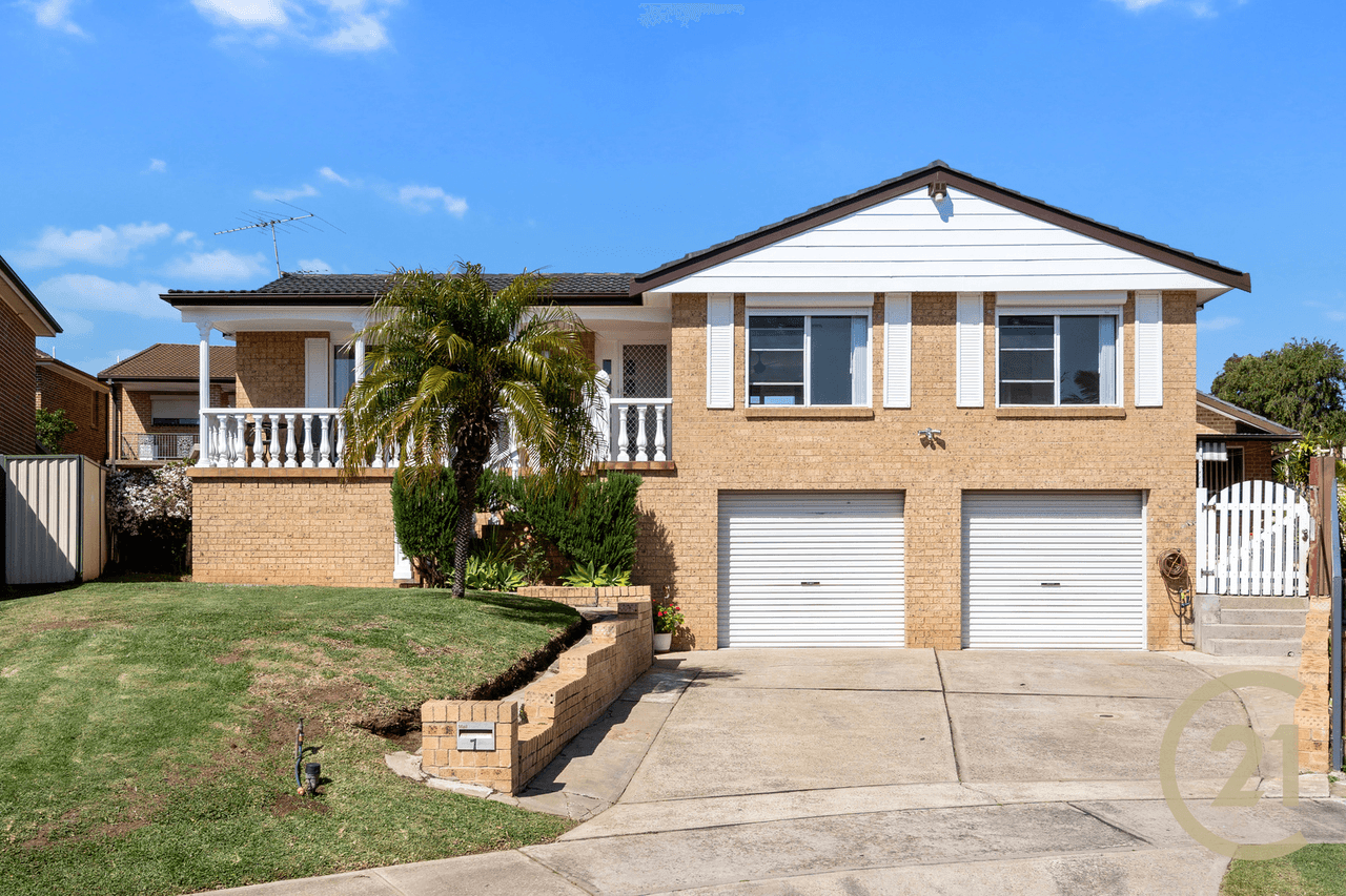 7 Elwood Place, St Johns Park, NSW 2176