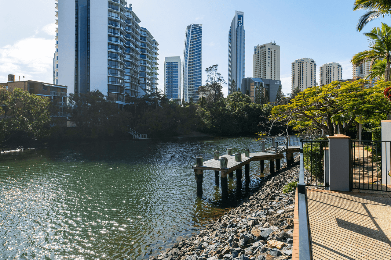 225/1-8 Paradise Island, SURFERS PARADISE, QLD 4217