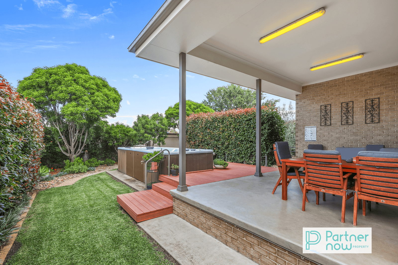 10 Kalinda Place, TAMWORTH, NSW 2340