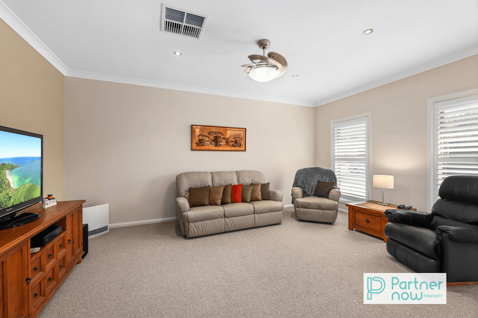 10 Kalinda Place, TAMWORTH, NSW 2340