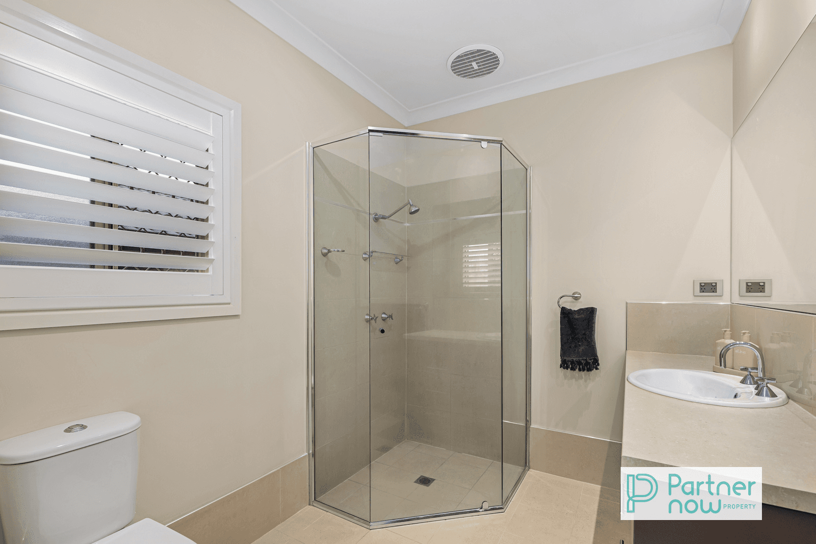 10 Kalinda Place, TAMWORTH, NSW 2340