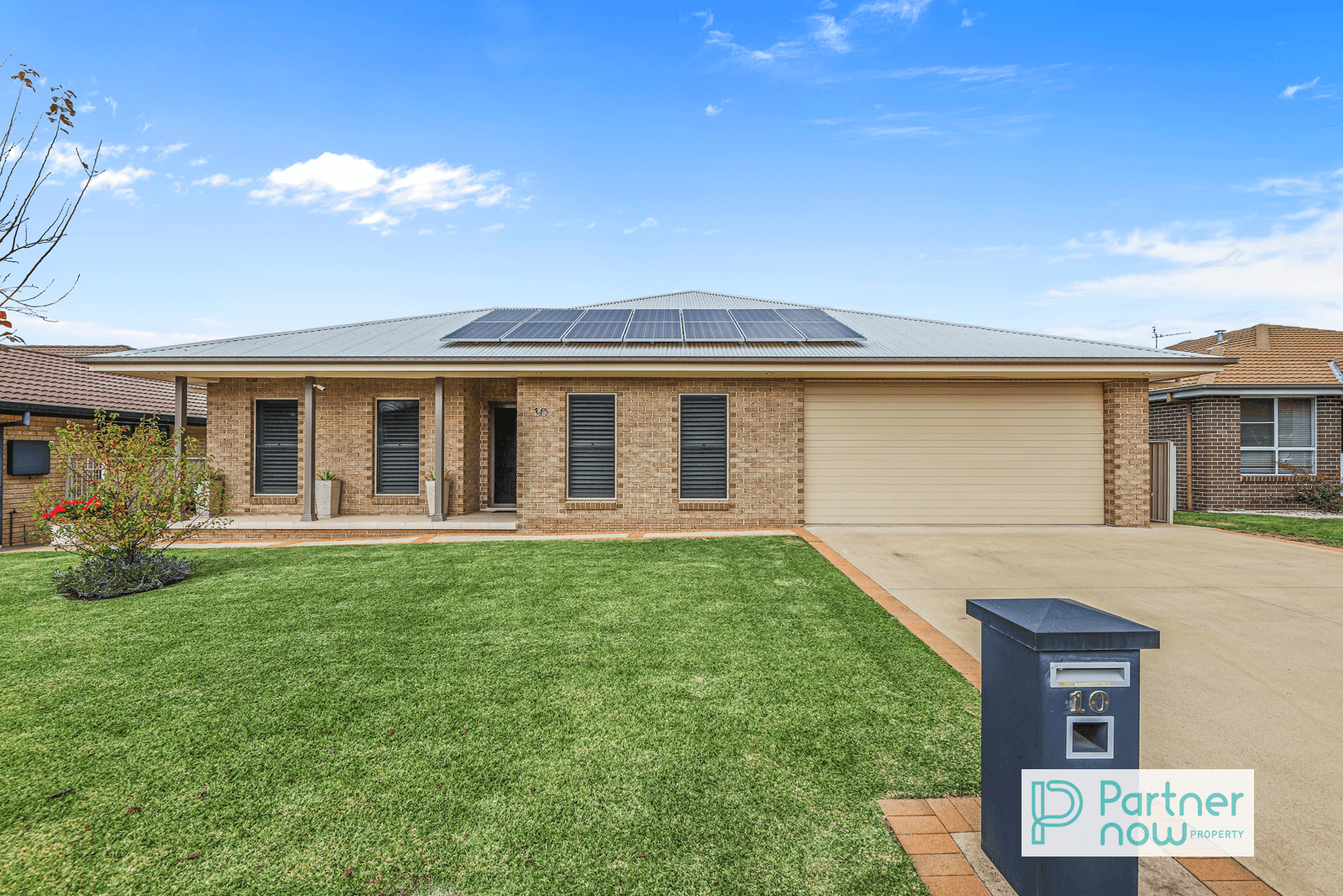 10 Kalinda Place, TAMWORTH, NSW 2340