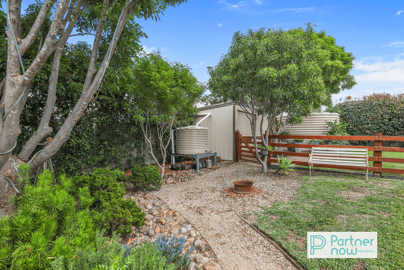 10 Kalinda Place, TAMWORTH, NSW 2340