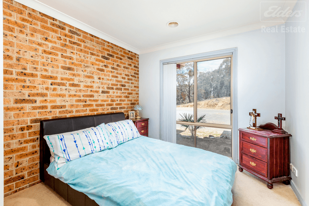 115 Powell Drive, CARWOOLA, NSW 2620