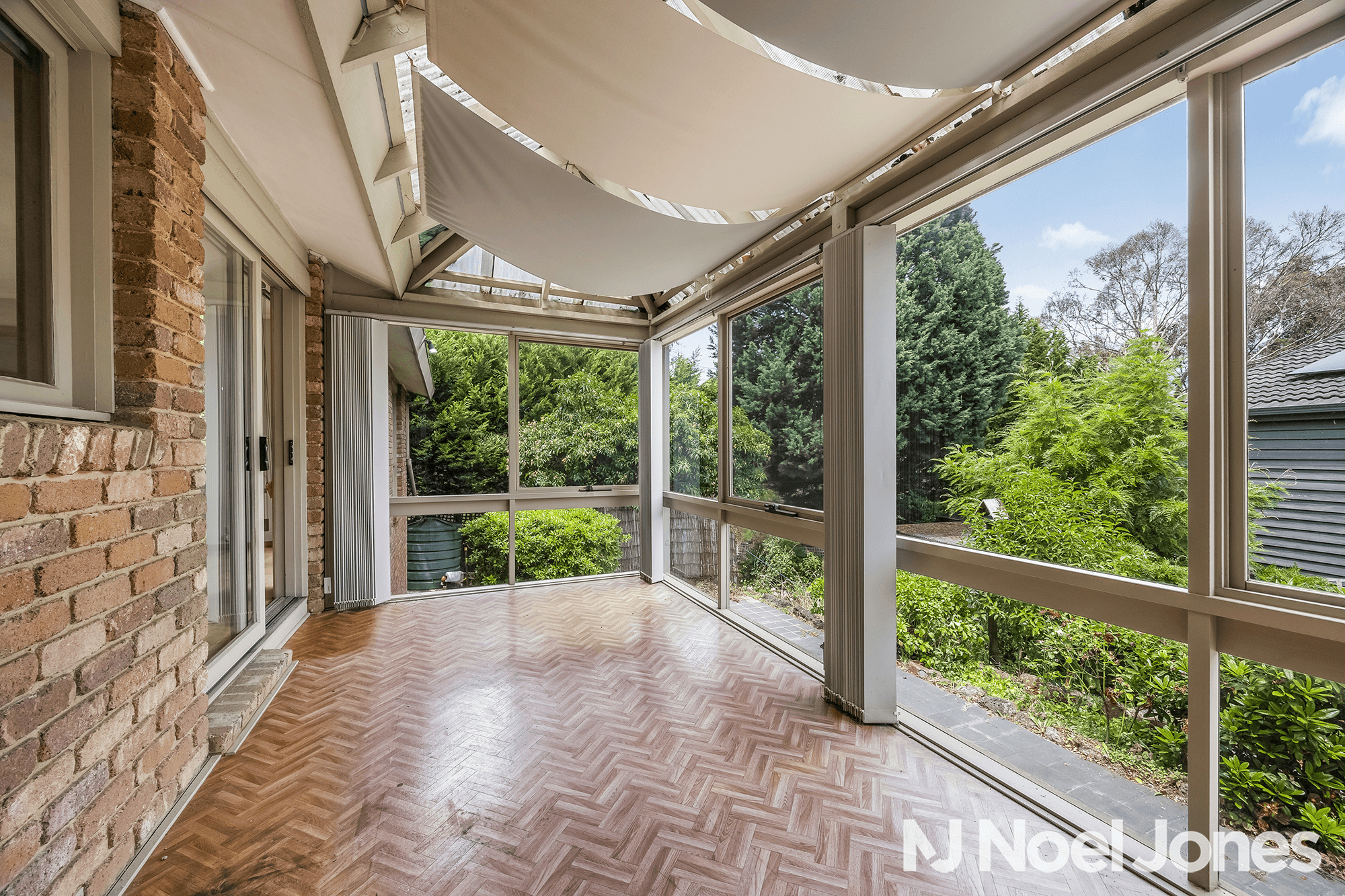 2 Allinga Place, DONVALE, VIC 3111