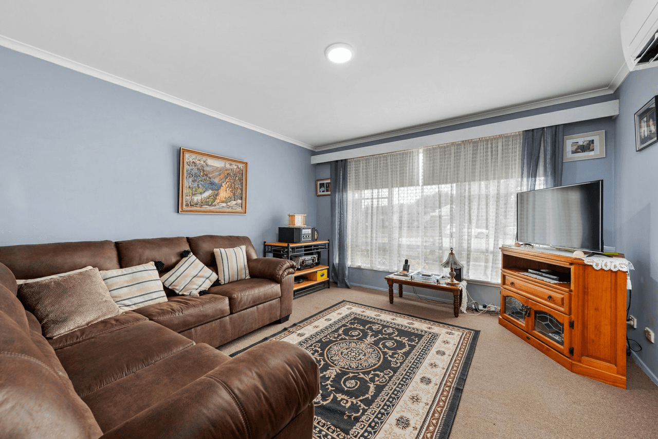 5 Flett Court, EAST BAIRNSDALE, VIC 3875