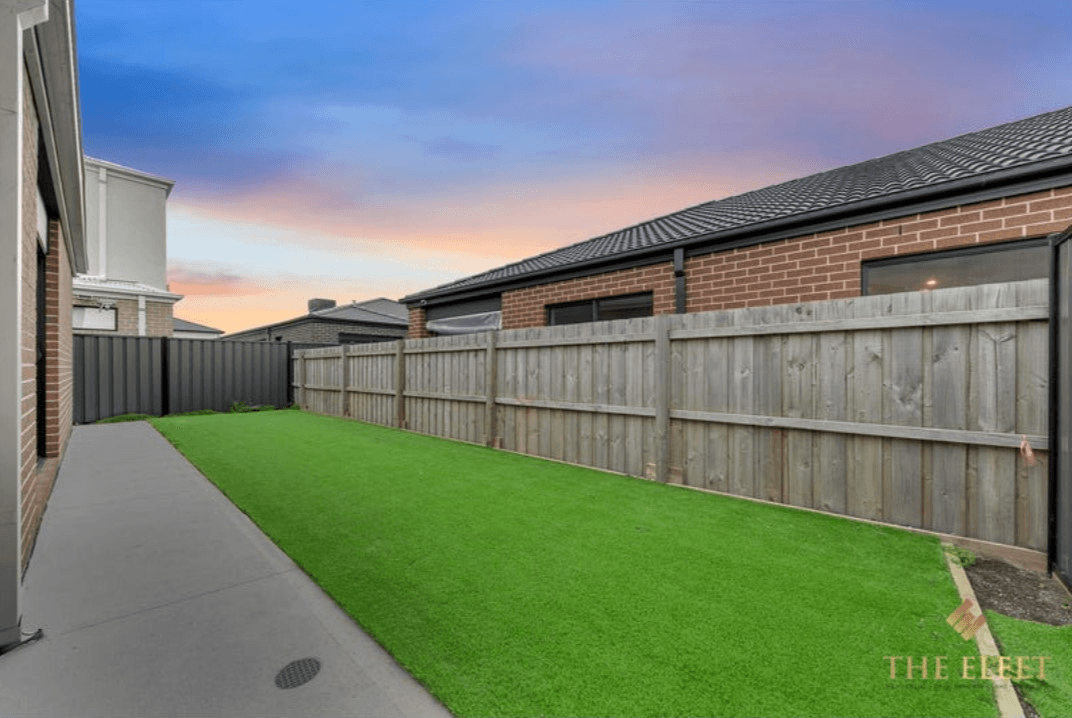 11 Bodnat Street, TRUGANINA, VIC 3029