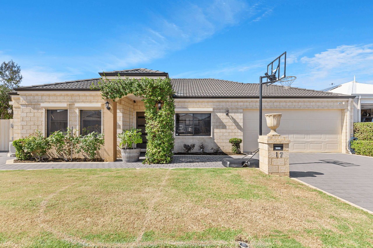 17 Castanet Drive, MADELEY, WA 6065