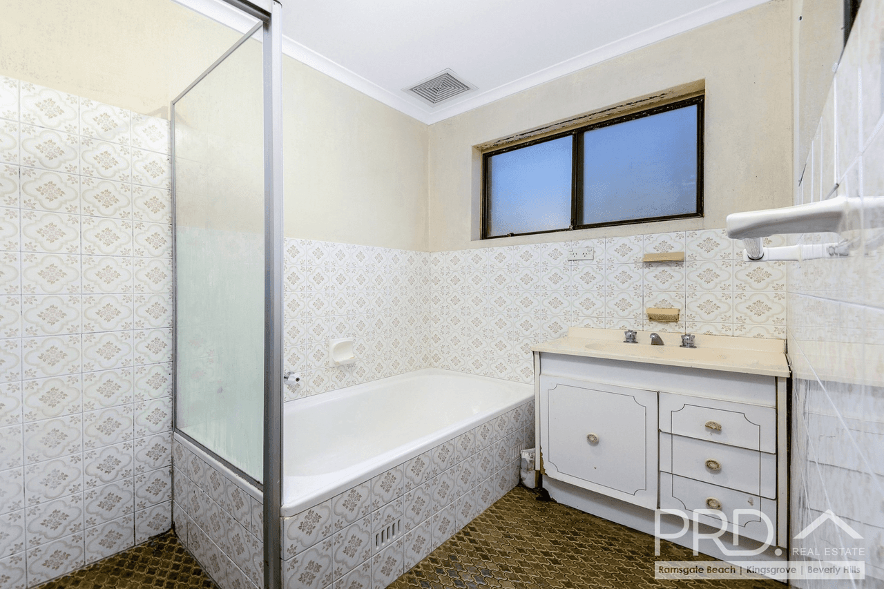 2/6 St Georges Parade, HURSTVILLE, NSW 2220