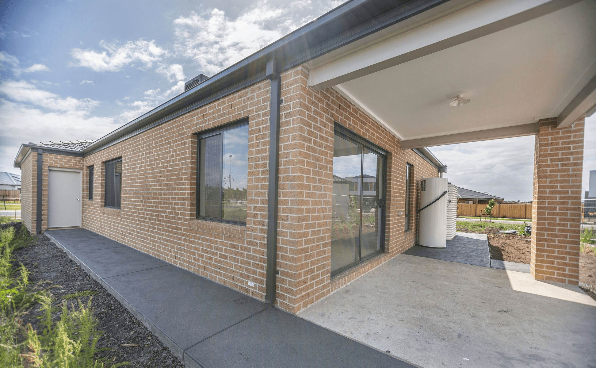 10 Rainwater Drive, Lyndhurst, VIC 3975