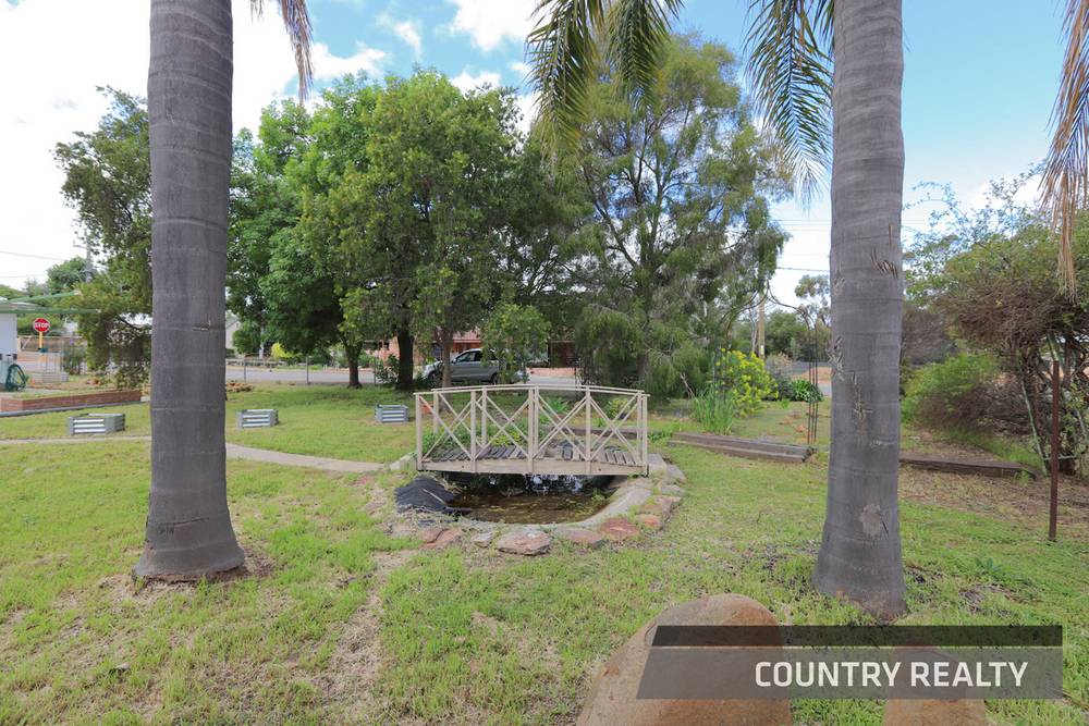31 Georgiana Street, York, WA 6302