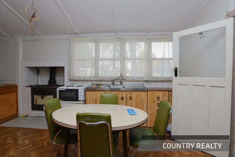 31 Georgiana Street, York, WA 6302