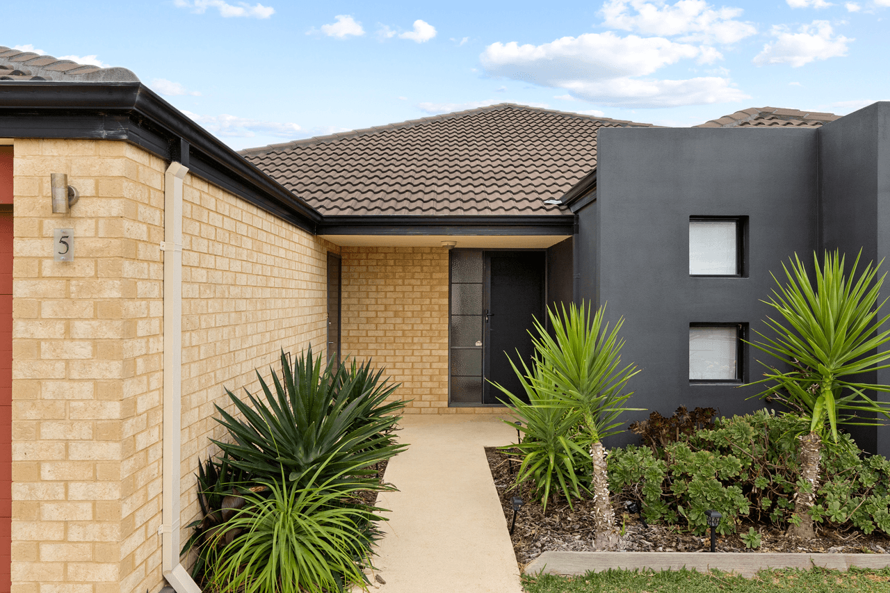 5 Regelia Way, BALDIVIS, WA 6171