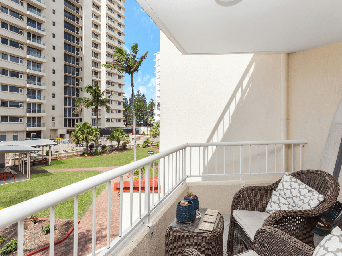 15/1911 Gold Coast Highway, Burleigh Heads, QLD 4220