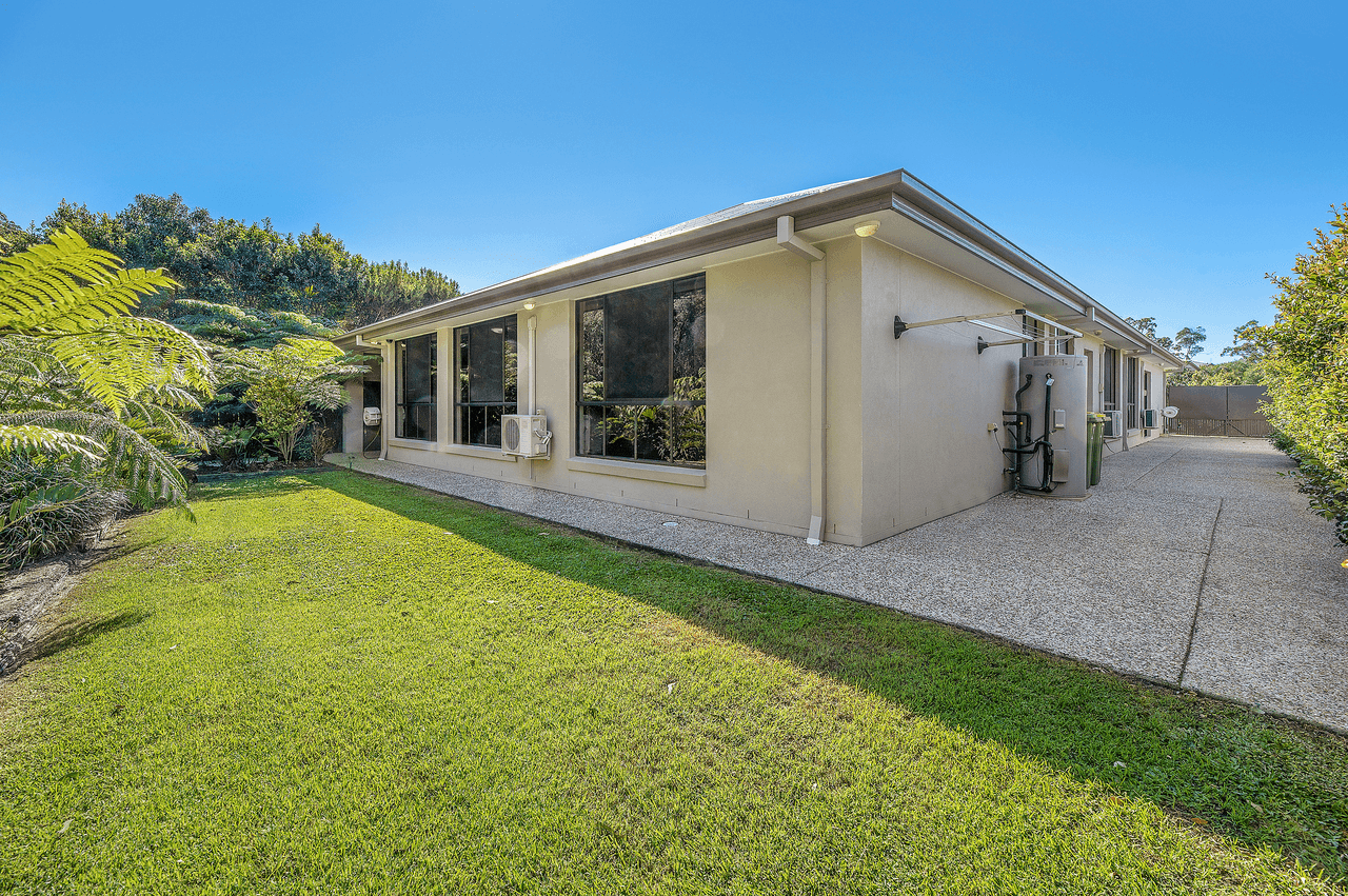 16 Jackson Ridge Road, UPPER COOMERA, QLD 4209