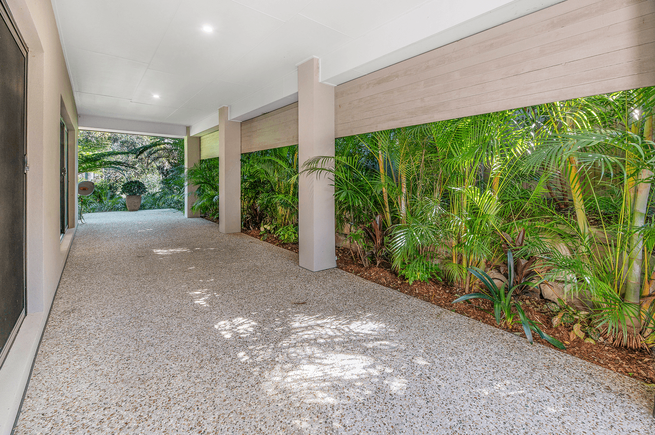 16 Jackson Ridge Road, UPPER COOMERA, QLD 4209