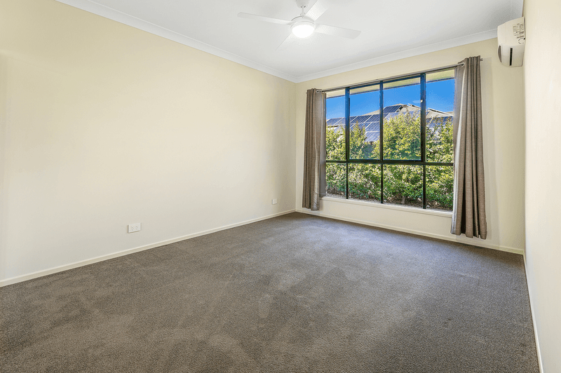 16 Jackson Ridge Road, UPPER COOMERA, QLD 4209