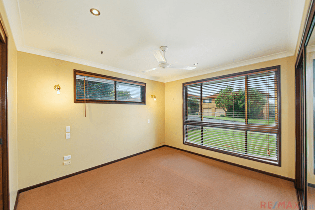 4 Gold Street, Aroona, QLD 4551